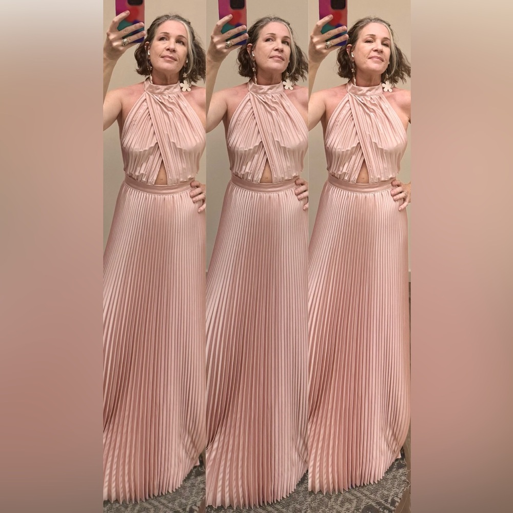 L'Idée Renaissance Pleated Open-Back Gown